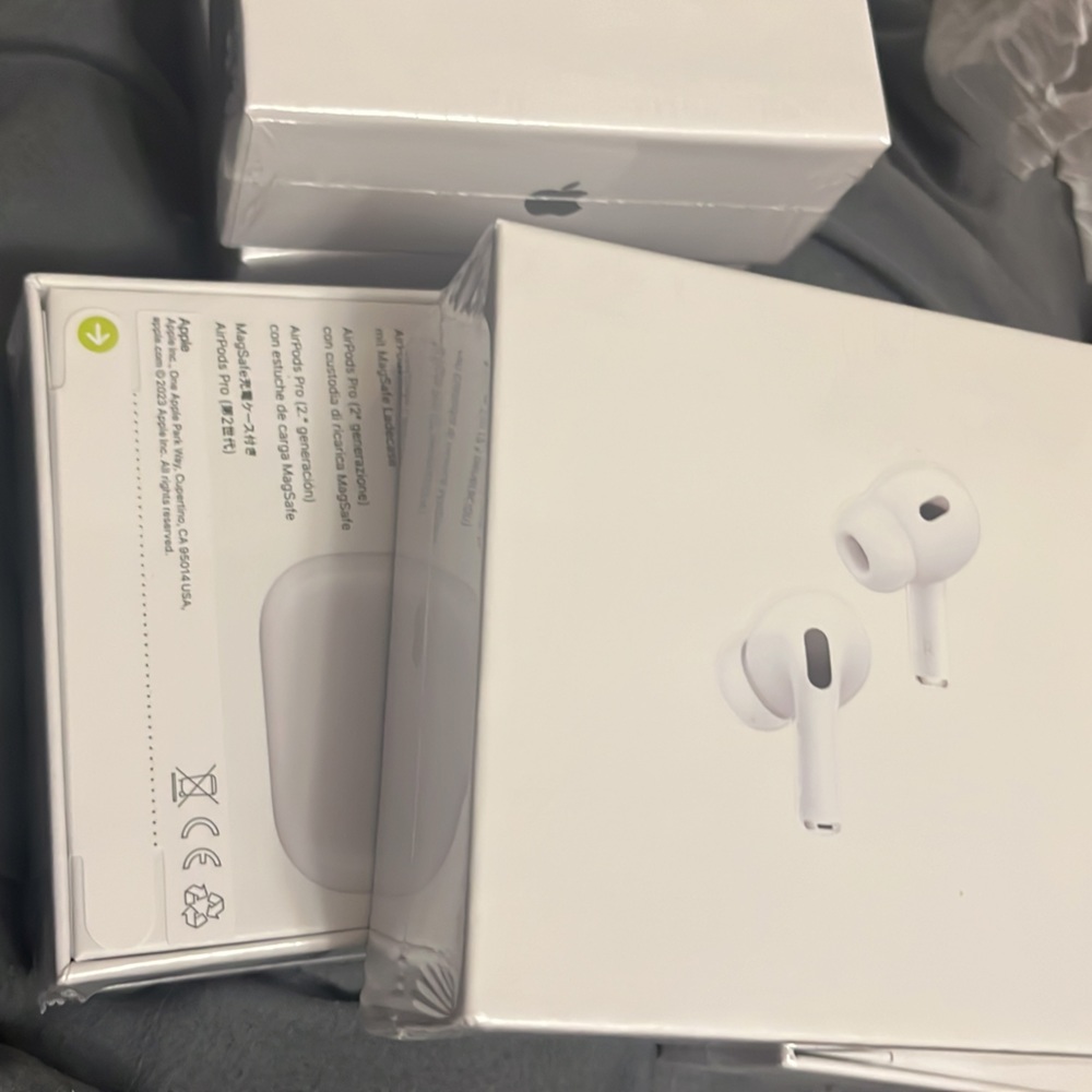 2nd generation EarPods great quality